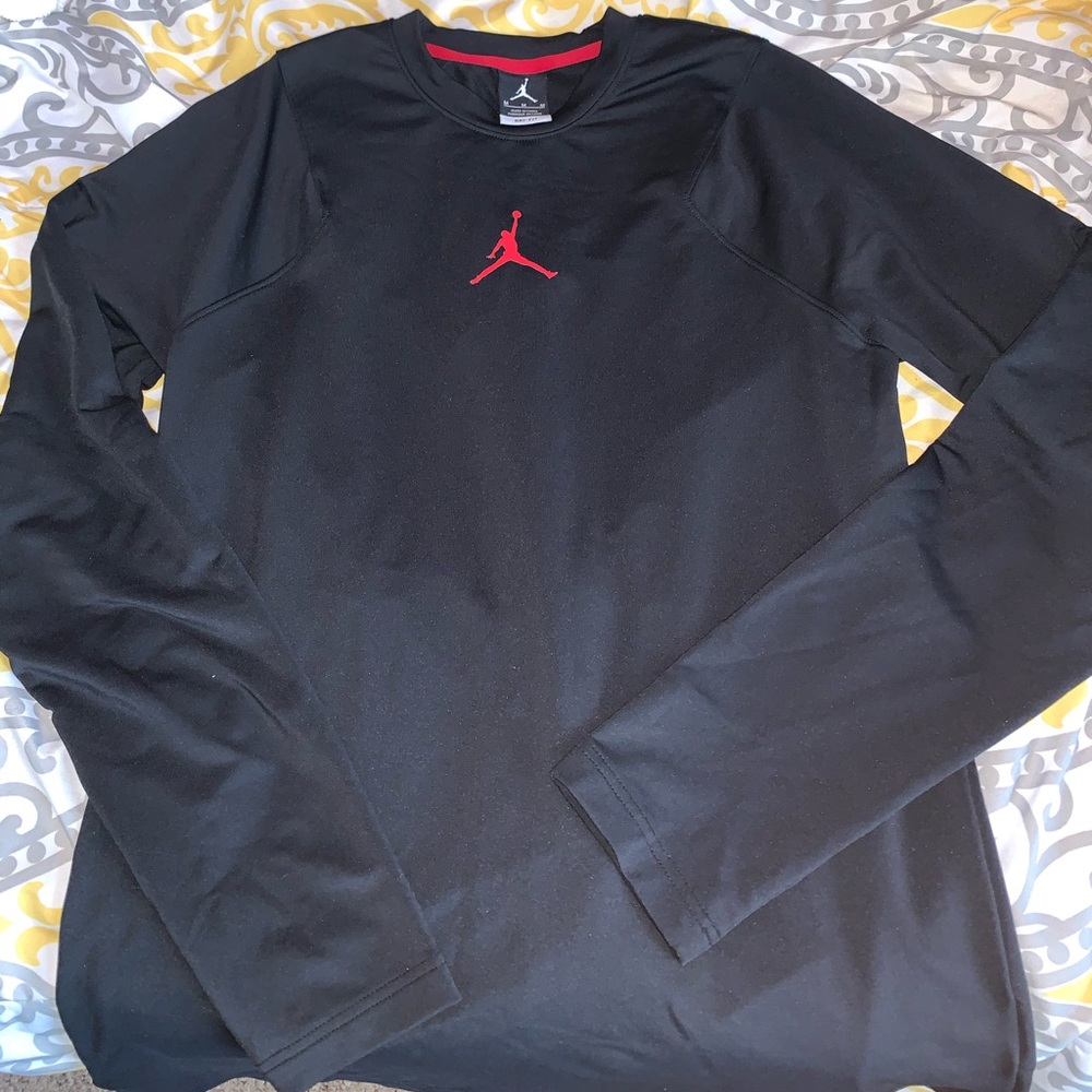 Jordan Dri-Fit long sleeve! #jumpman ‼️